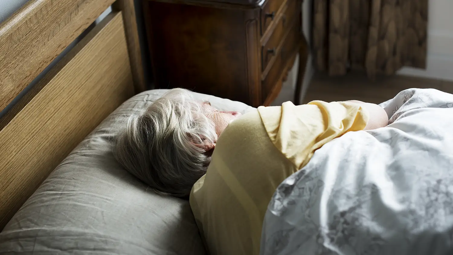 Menopause May Be the Time When Sleep Apnoea First Appears in Women